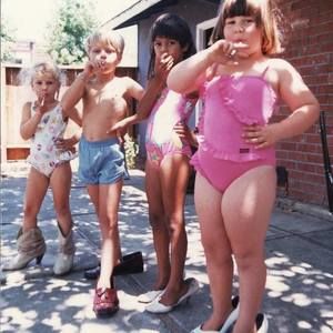 Meet your Posher, Elaine